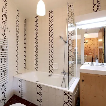 évasion Alpine Avec Parking Et Wifi - Fr-1-575-58 Apartamento Courchevel